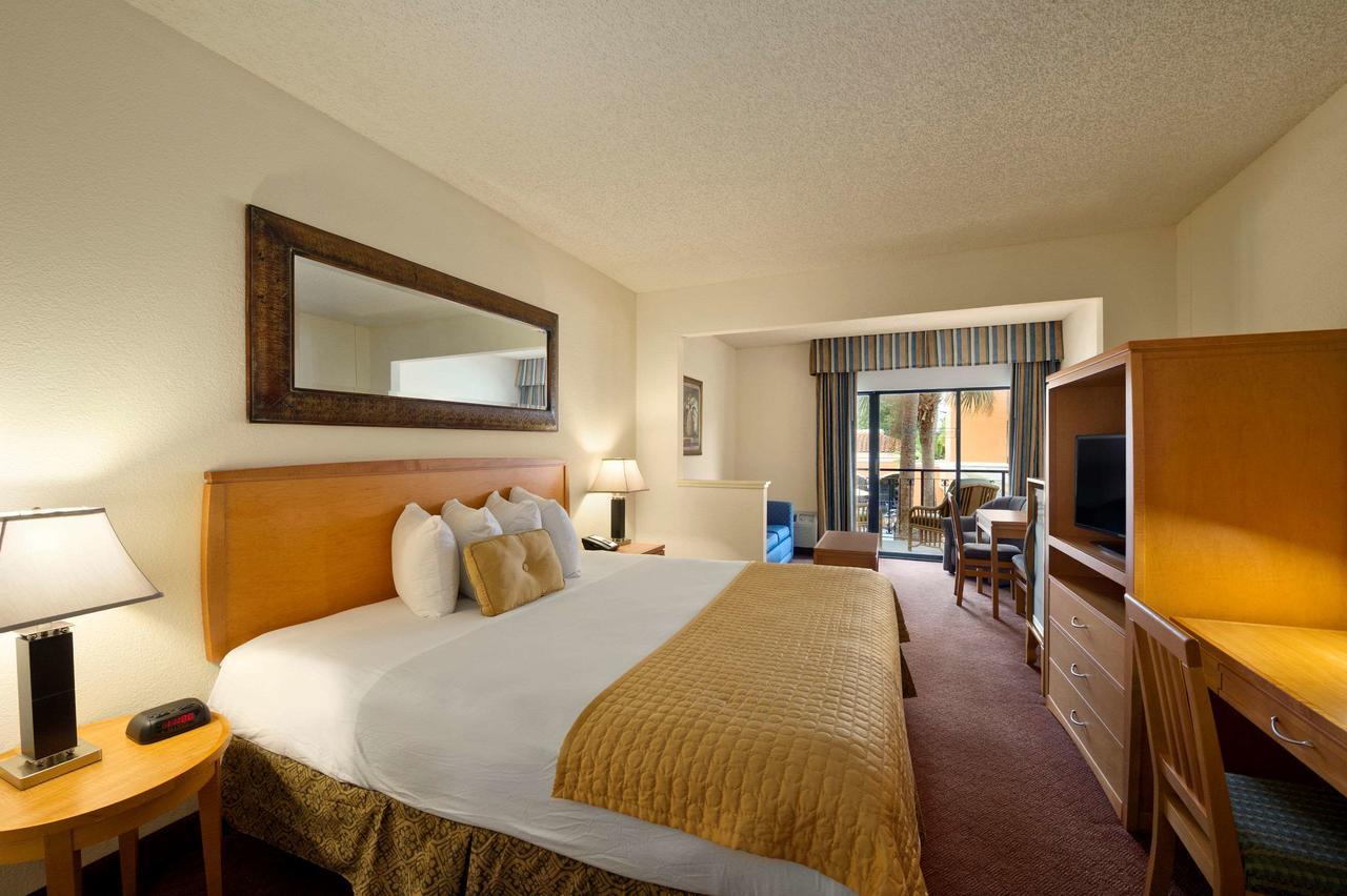 Ramada By Wyndham Kissimmee Downtown Hotel Esterno foto