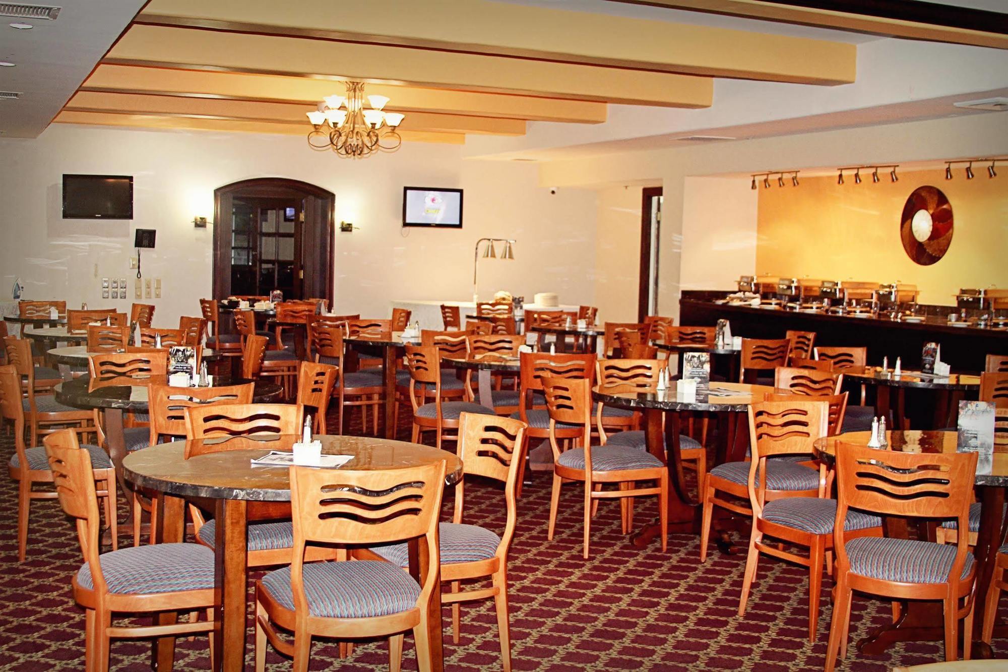 Ramada By Wyndham Kissimmee Downtown Hotel Esterno foto